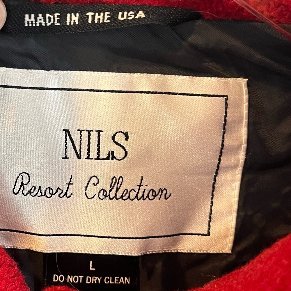 NILS Red Jacket - Picture 4 of 10